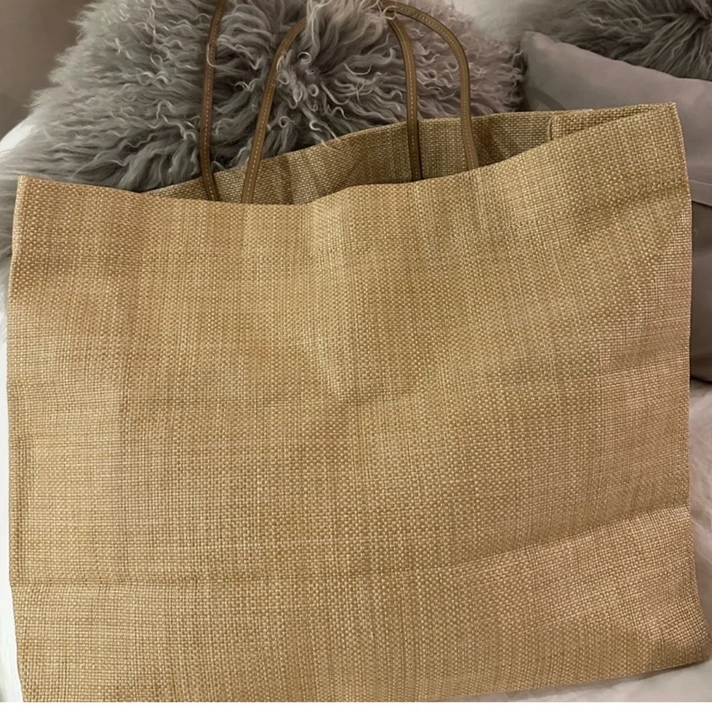 Prada Raffia tote New - Picture 2 of 6